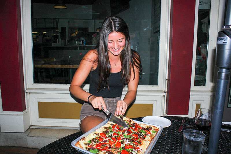 7 Best Lake Norman Pizza Places for 2024