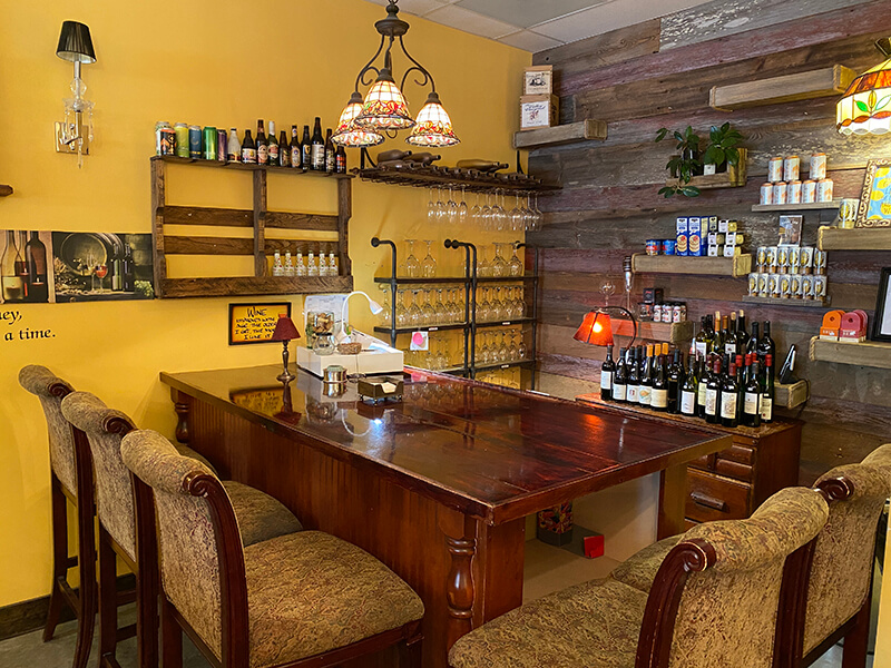 best-of-lkn-10-best-wine-bars-lake-norman-barrel-1