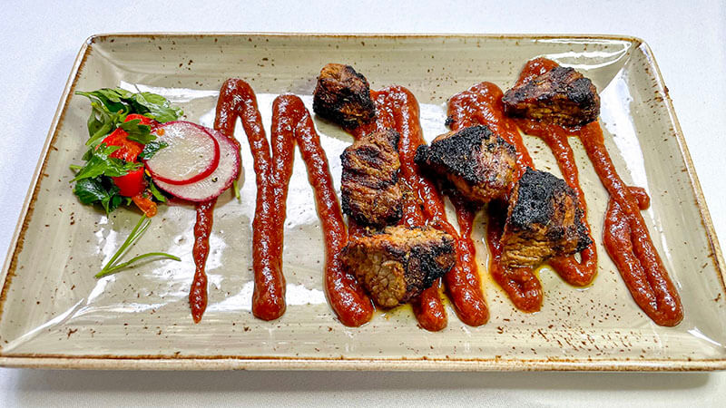 Dressler's spiced beef medallions