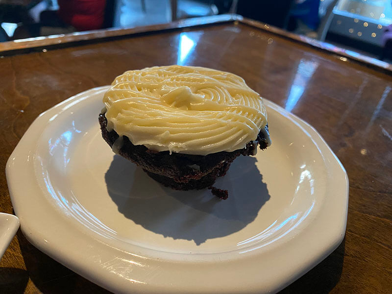 Flock Bistro cupcake