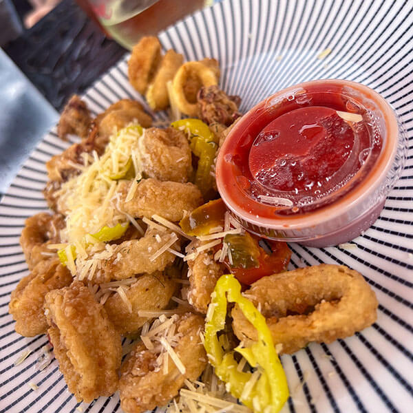 Apps and Taps Lake Norman calamari