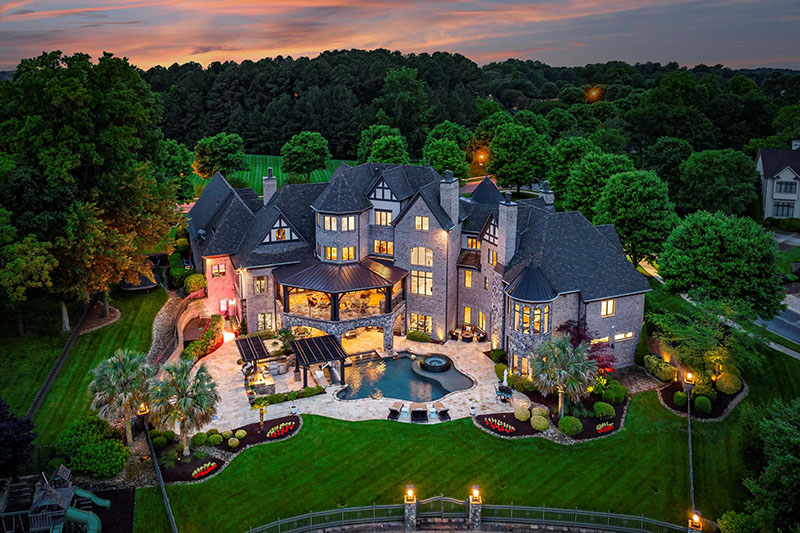 lake-norman-luxury-real-estate-norman-estates-3 Lake Norman luxury real estate Norman Estates backyard