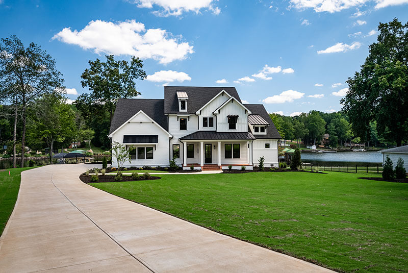 Lake Norman luxury real estate listings Riverwood front
