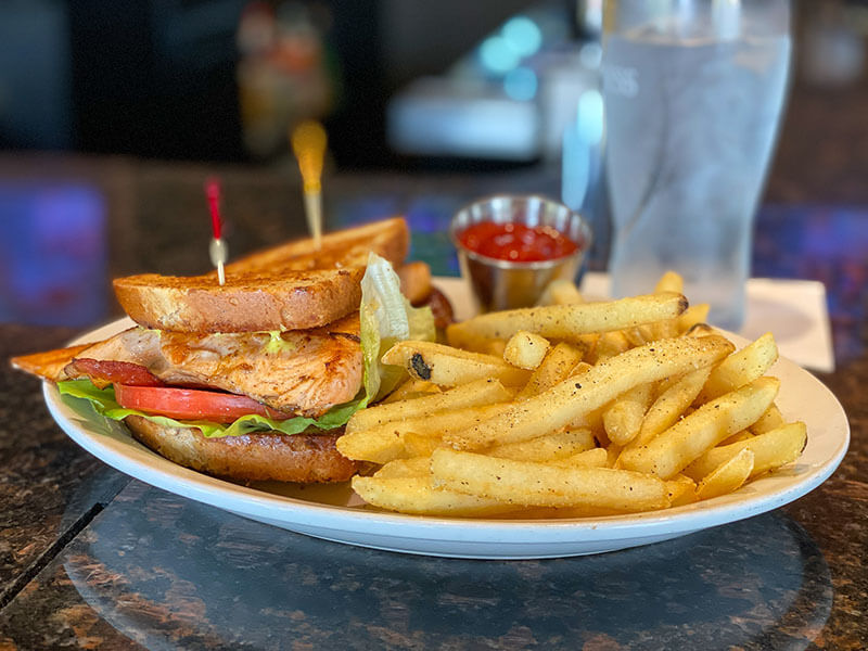 Killington's Restaurant Huntersville Salmon BLT