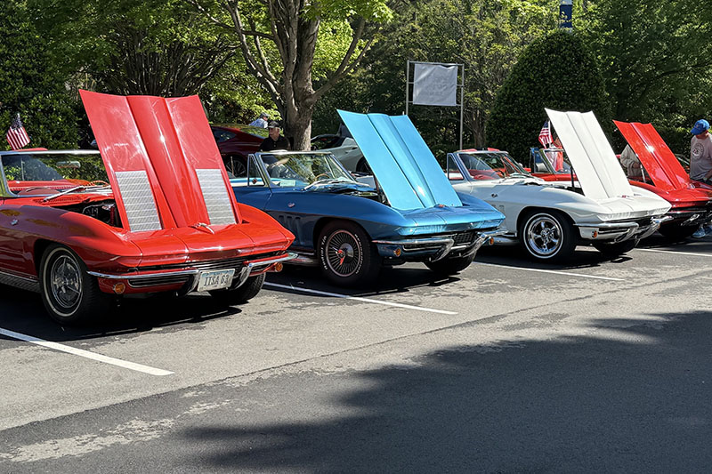 Peninsula Yacht Club Car Show