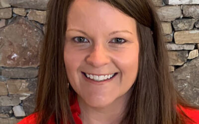 337: Brandi Jones – Angels & Sparrows Community Table