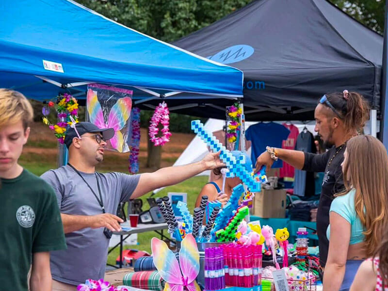 Tawba Walk vendor